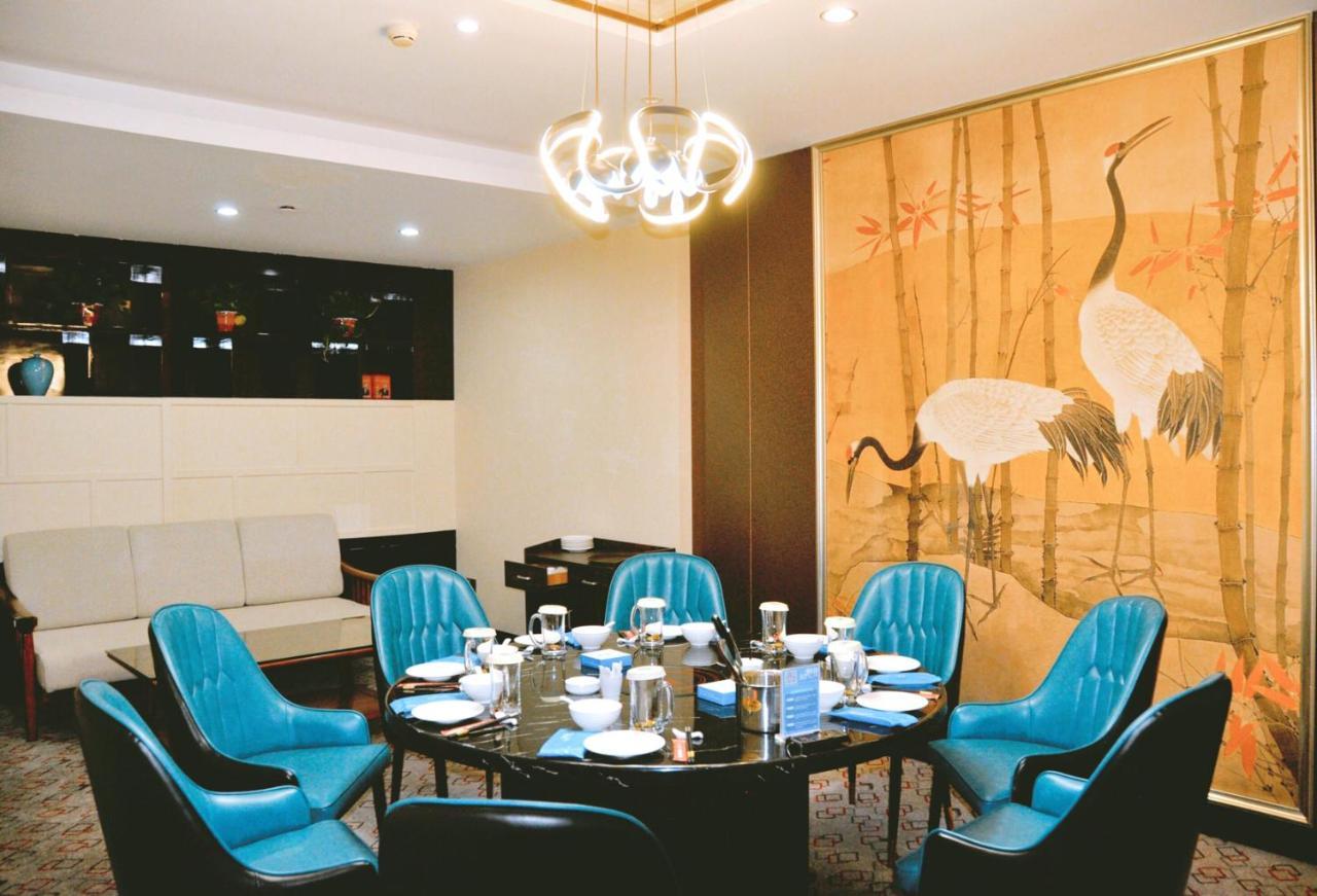 Days Hotel & Suites China Town---Five Minutes To Reach Changsha Station, The Metro Line 2 & Line 6 Are Nearby,Free Gym & Laundromat,Chinese And Western Buffet Breakfast Is Offered On The 31St Floor Exterior foto
