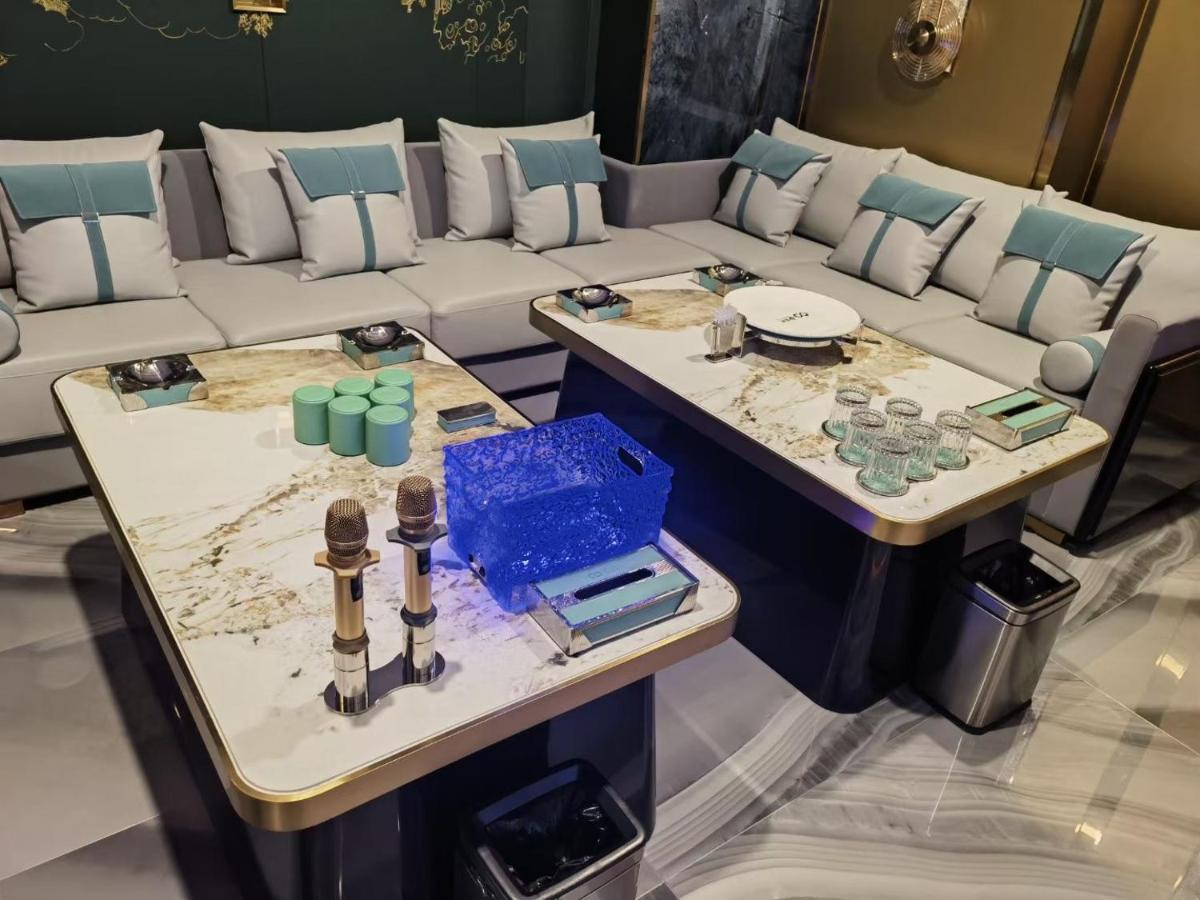 Days Hotel & Suites China Town---Five Minutes To Reach Changsha Station, The Metro Line 2 & Line 6 Are Nearby,Free Gym & Laundromat,Chinese And Western Buffet Breakfast Is Offered On The 31St Floor Exterior foto