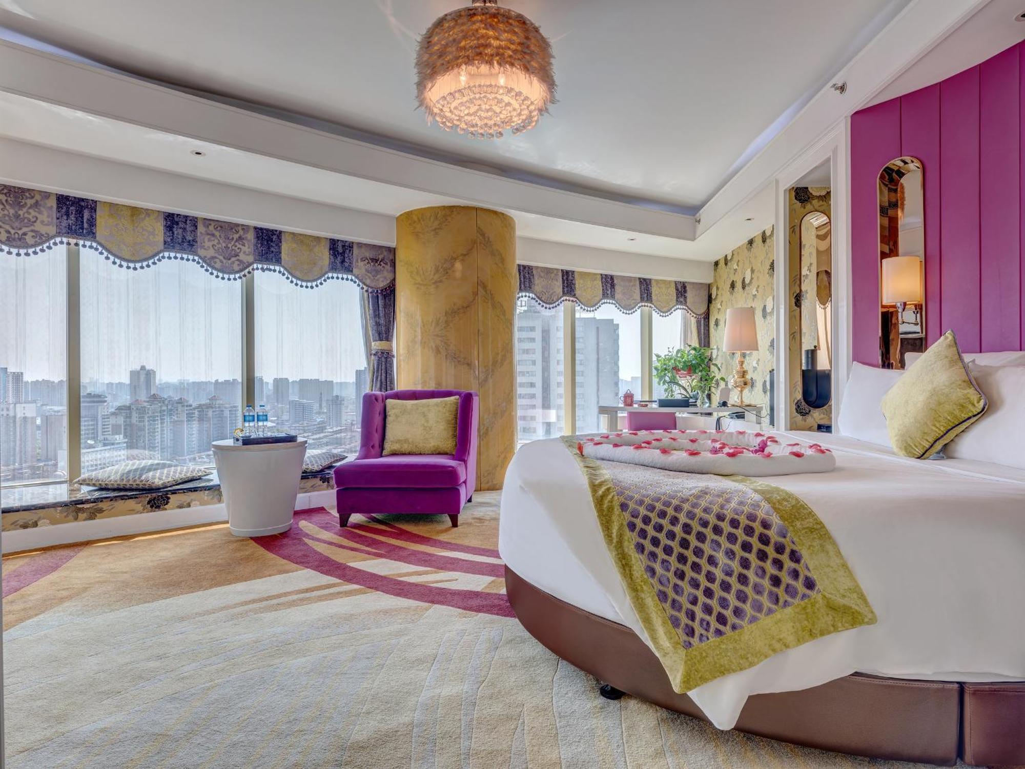 Days Hotel & Suites China Town---Five Minutes To Reach Changsha Station, The Metro Line 2 & Line 6 Are Nearby,Free Gym & Laundromat,Chinese And Western Buffet Breakfast Is Offered On The 31St Floor Exterior foto